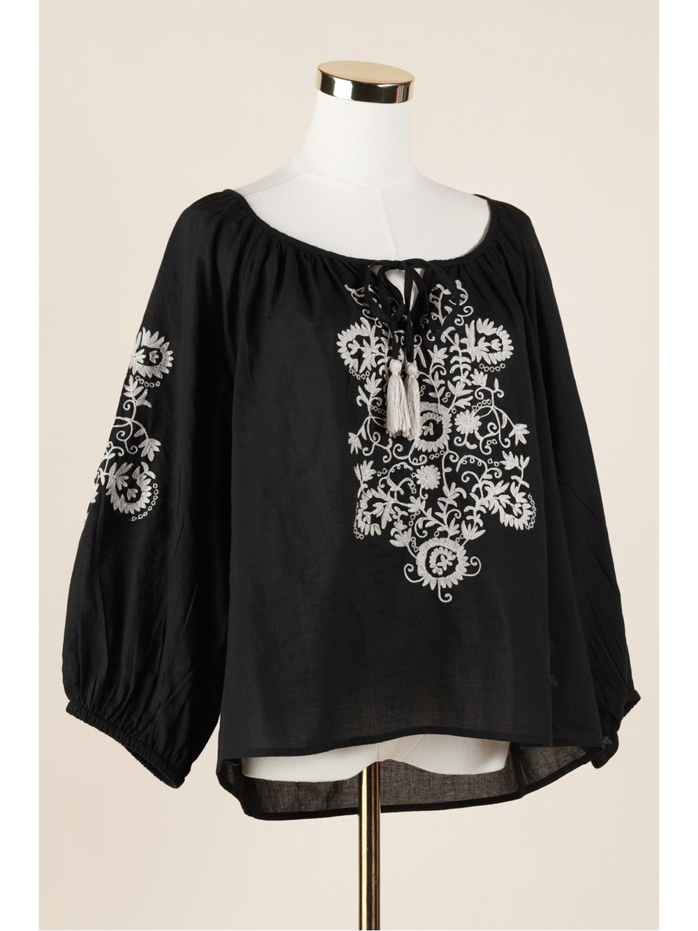 Sz L Karen Kane ‘Desert Sage’ Black Floral Embroidered Boho Blouse NWT